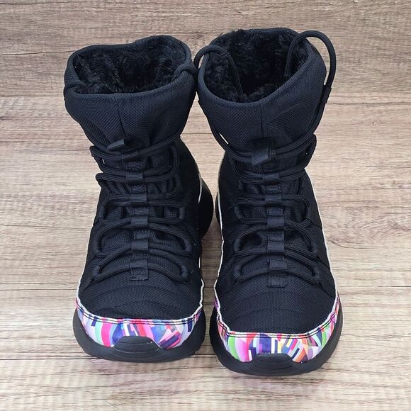 Nike Roshe One High Print GS Youth Size 5.5Y Women's Size 7 Black Lined Boots - Picture 2 of 9